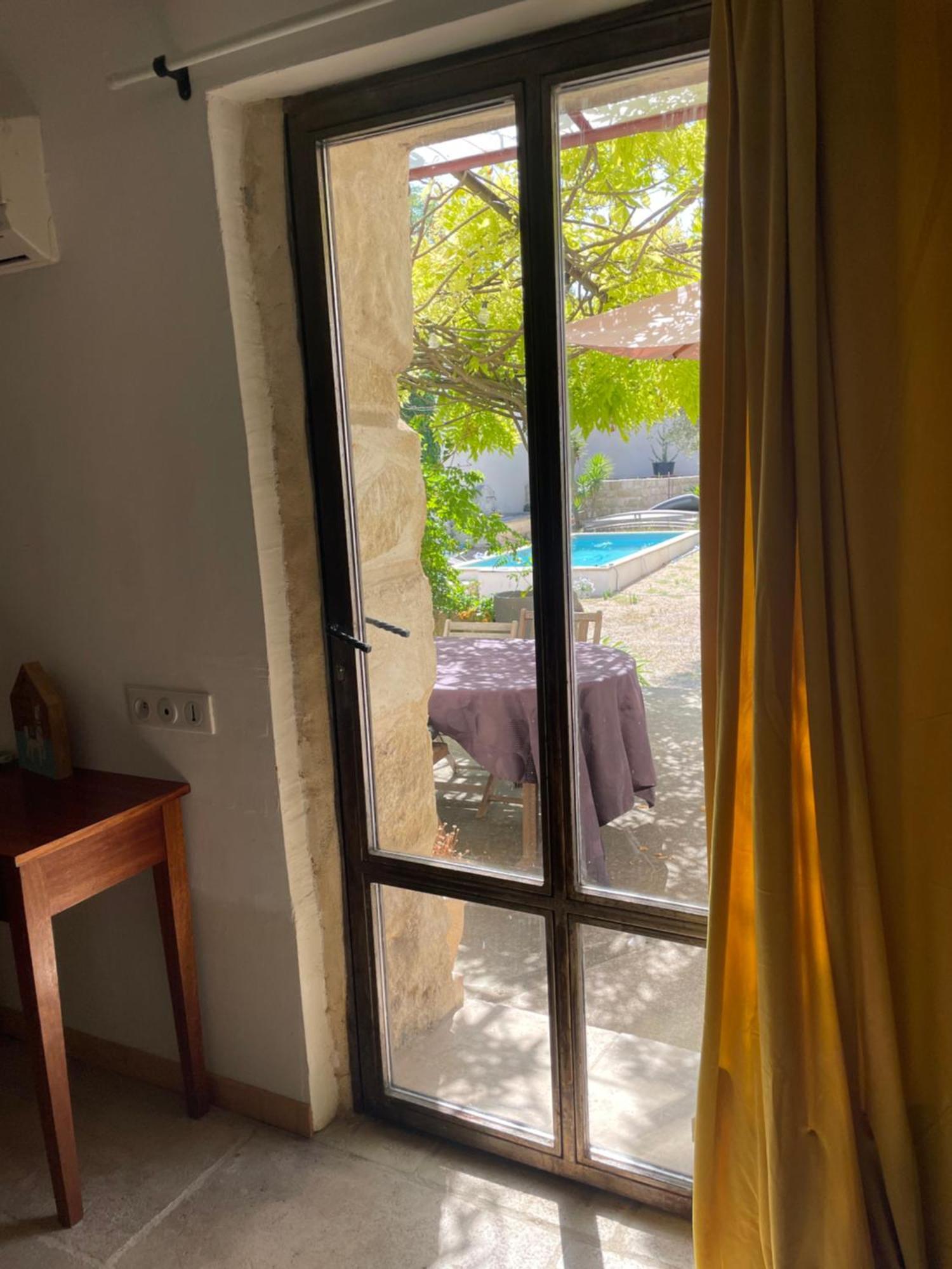 Logement Privatif Sommières Extérieur photo